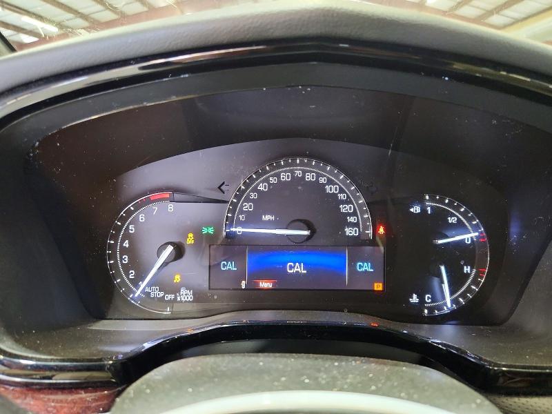 Photo 9 from auction – 2017 CADILLAC XT5 with VIN 1GYKNDRSXHZ150558