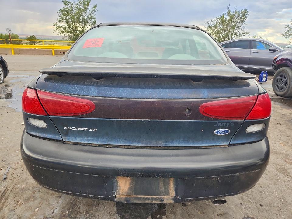 Photo 6 from auction – 1998 FORD ESCORT with VIN 1FAFP13P4WW285396