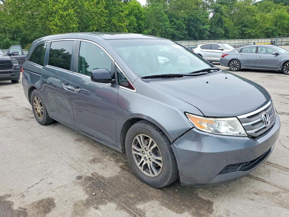 Photo 4 from auction – 2011 HONDA ODYSSEY with VIN 5FNRL5H65BB062387