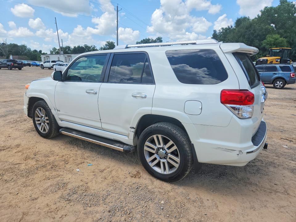 Photo 2 from auction – 2011 TOYOTA 4RUNNER with VIN JTEBU5JR6B5074323