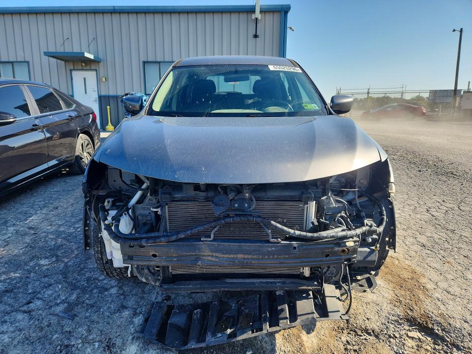 Photo 5 from auction – 2017 NISSAN ROGUE with VIN JN8AT2MV0HW260425