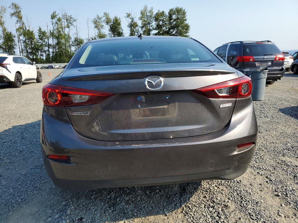 Photo 6 from auction – 2018 MAZDA 3 with VIN 3MZBN1W35JM262772