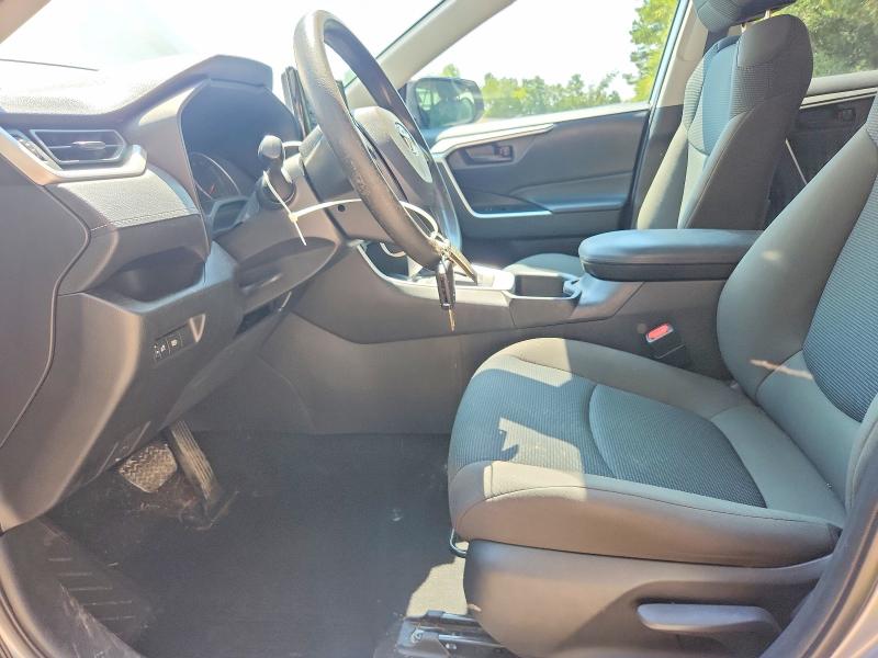 Photo 7 from auction – 2022 TOYOTA RAV4 with VIN 2T3H1RFV4NC192762