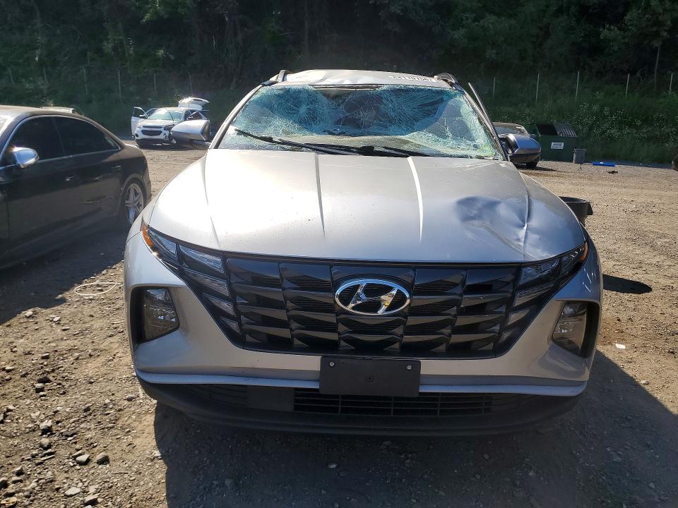 Photo 5 from auction – 2023 HYUNDAI TUCSON with VIN 5NMJBCAE7PH281749