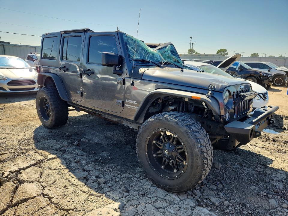 Снимка 4 от търг – 2016 JEEP WRANGLER UNLIMITED с VIN 1C4HJWDG3GL311442