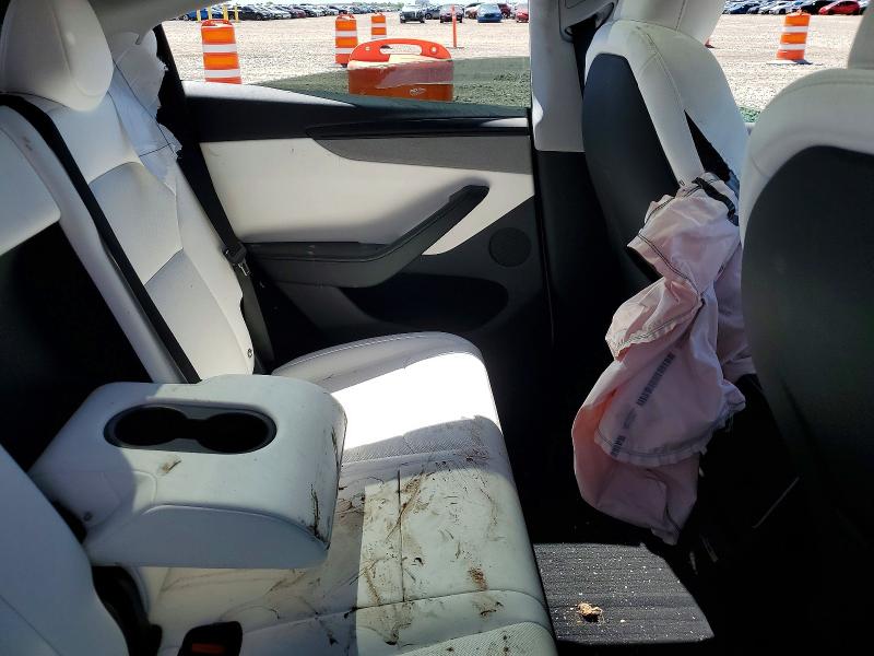 Zdjęcie 10 z aukcji – 2026 TESLA MODEL Y z VIN 7SAYGDED8TA450728