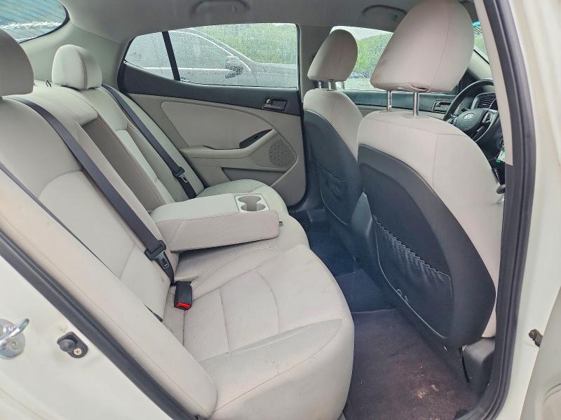 Photo 10 from auction – 2012 KIA OPTIMA with VIN KNAGM4A77C5296807