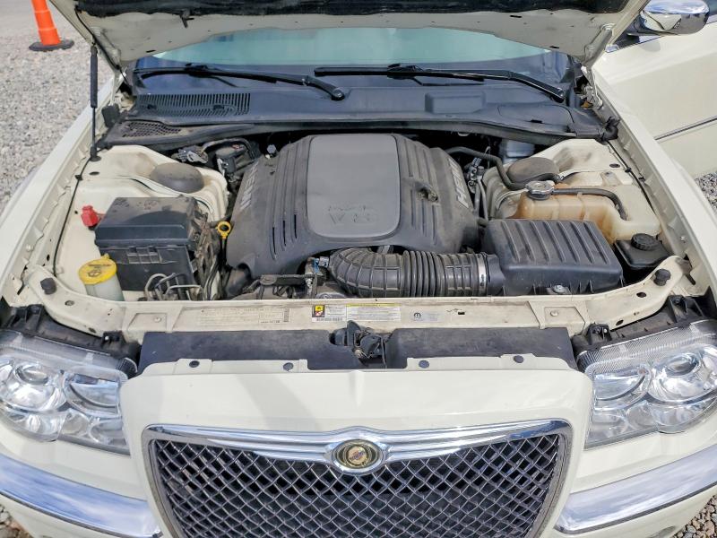 Photo 11 from auction – 2010 CHRYSLER 300C with VIN 2C3CA6CT8AH126224