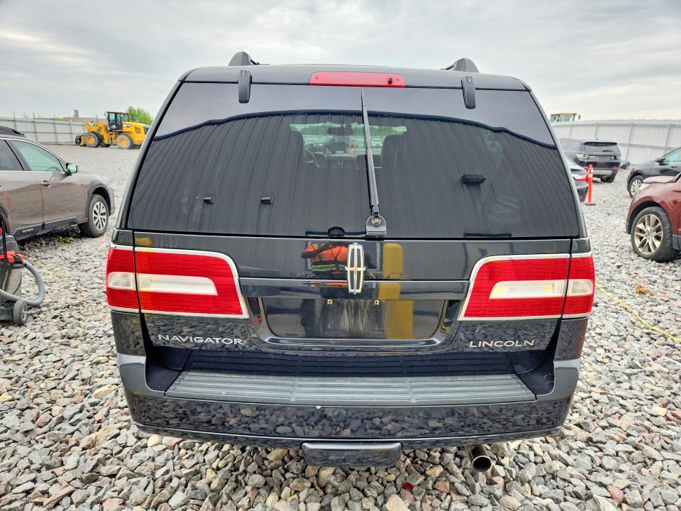 Foto 6 de la subasta – 2012 LINCOLN NAVIGATOR con VIN 5LMJJ2J56CEL08118