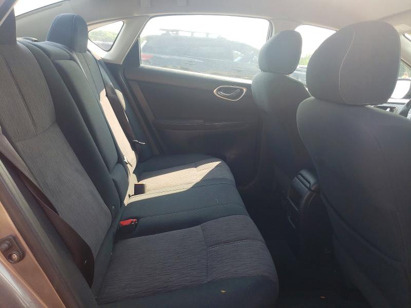 Photo 10 from auction – 2015 NISSAN SENTRA with VIN 3N1AB7AP7FL635282