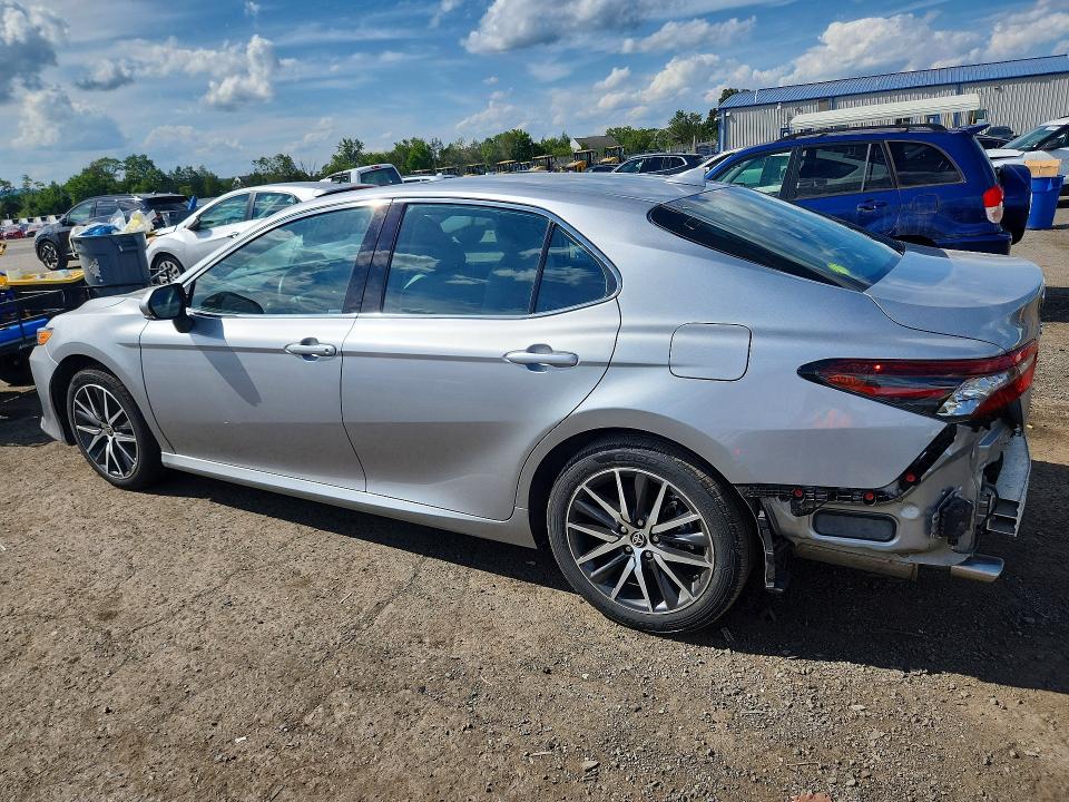 Photo 2 from auction – 2023 TOYOTA CAMRY with VIN 4T1F31AKXPU615225