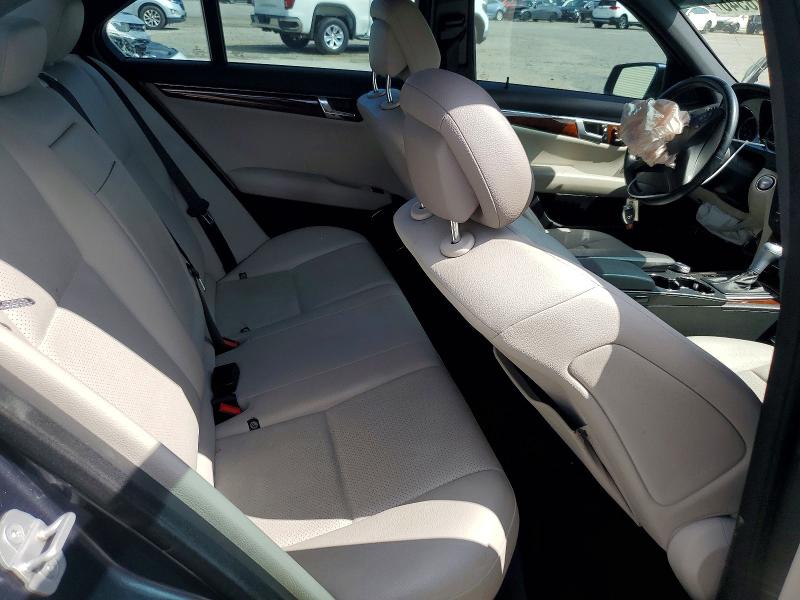 Photo 10 from auction – 2011 MERCEDES-BENZ C with VIN WDDGF8BB6BF534622