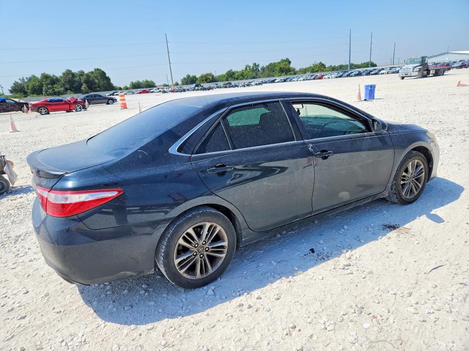 Zdjęcie 3 z aukcji – 2016 TOYOTA CAMRY z VIN 4T1BF1FK3GU600922