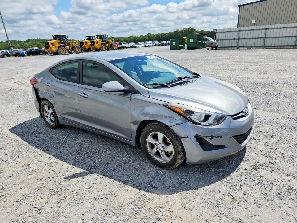 Photo 4 from auction – 2015 HYUNDAI ELANTRA with VIN KMHDH4AE3FU348187