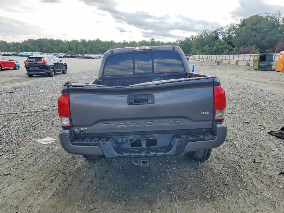 Photo 6 from auction – 2016 TOYOTA TACOMA with VIN 5TFCZ5AN5GX043518