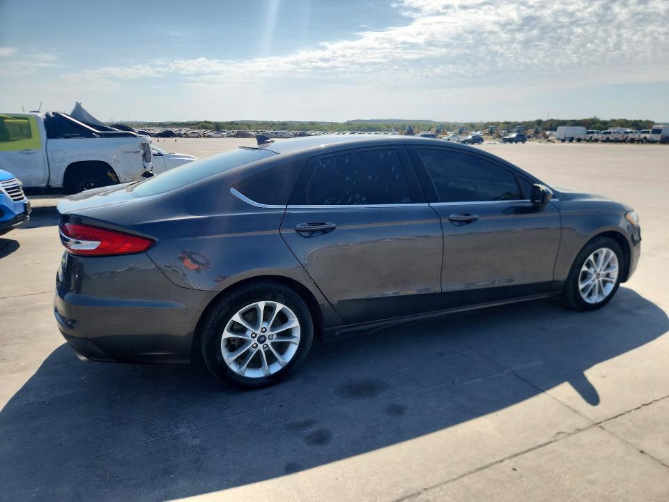 Photo 3 from auction – 2019 FORD FUSION with VIN 3FA6P0HD4KR249777