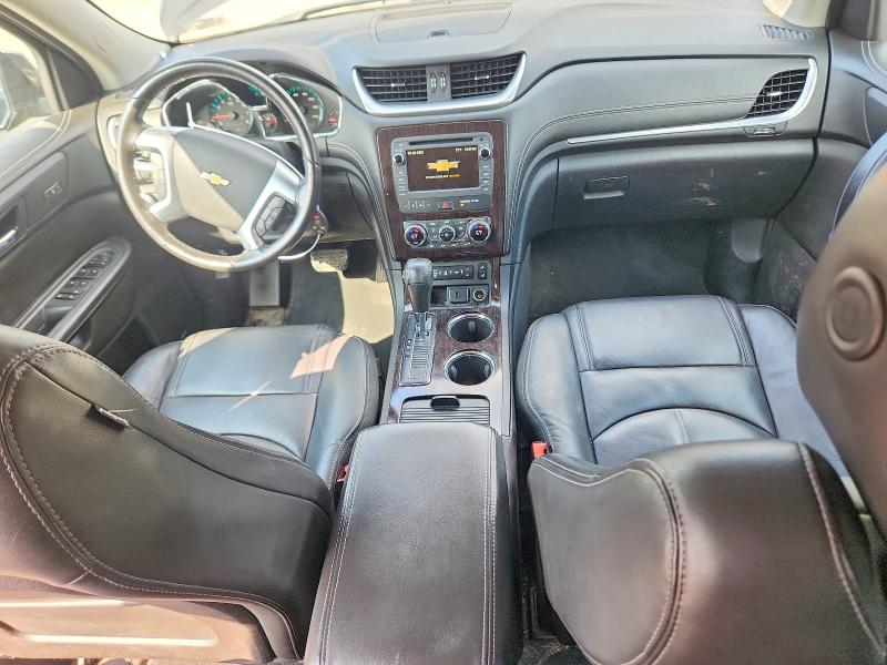 Photo 8 from auction – 2017 CHEVROLET TRAVERSE with VIN 1GNKVHKD9HJ252335