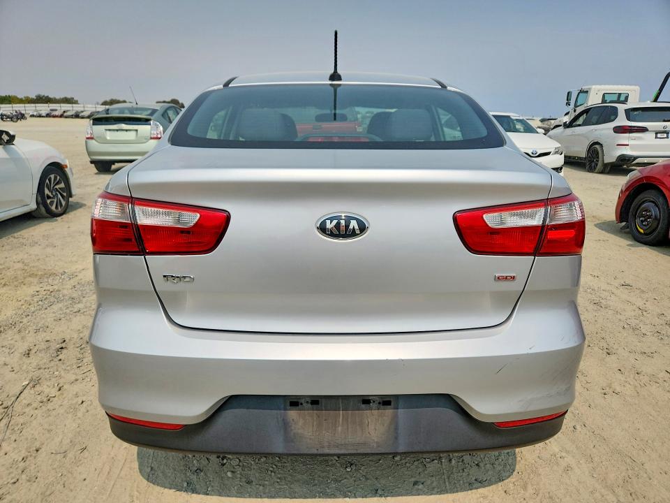 Фото 6 с аукциона – 2017 KIA RIO с VIN KNADM4A30H6026884