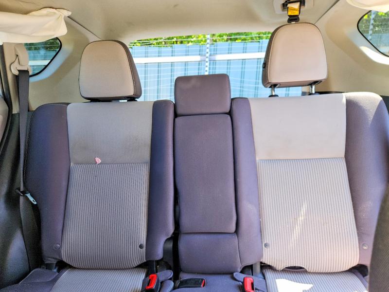 Photo 10 from auction – 2013 TOYOTA RAV4 with VIN 2T3RFREVXDW121764