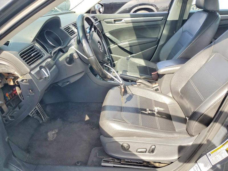 Photo 7 from auction – 2016 VOLKSWAGEN PASSAT with VIN 1VWAT7A32GC046349