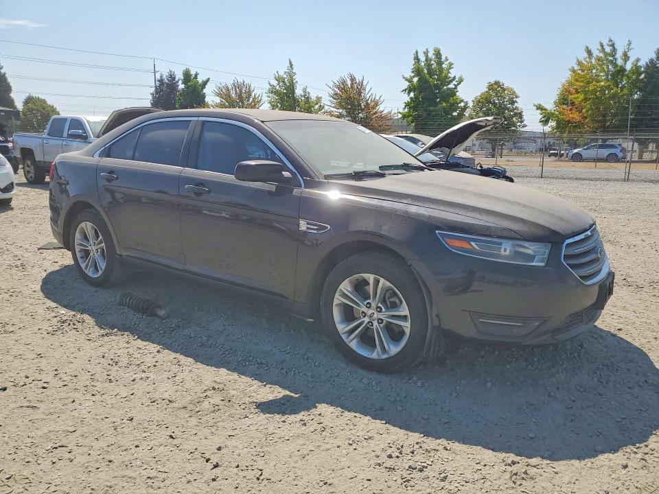 Photo 4 from auction – 2019 FORD TAURUS with VIN 1FAHP2E83KG112946
