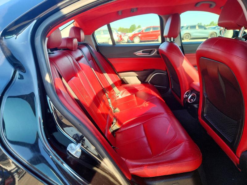 Photo 10 from auction – 2017 ALFA ROMEO GIULIA with VIN ZARFAEBN9H7532191