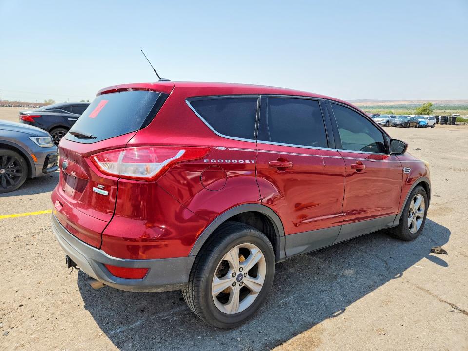 Photo 3 from auction – 2015 FORD ESCAPE with VIN 1FMCU0GX3FUB62187