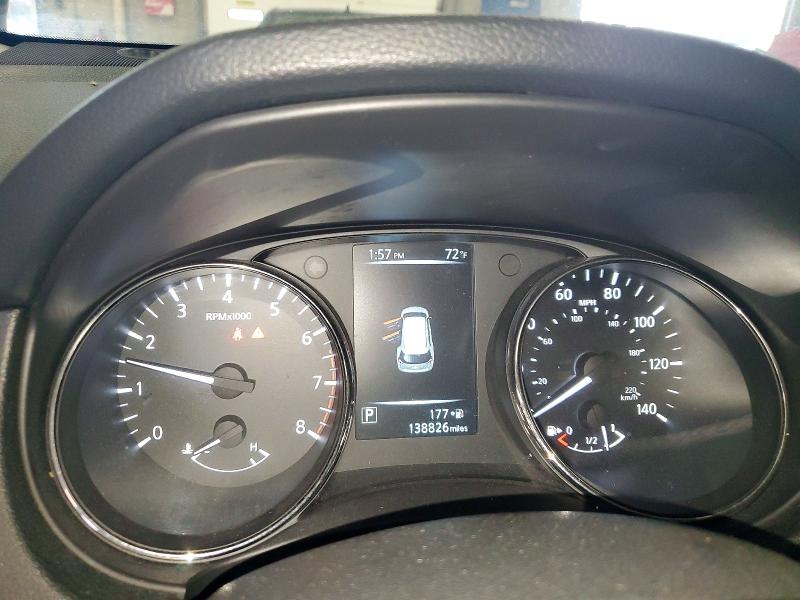 Снимка 9 от търг – 2017 NISSAN ROGUE с VIN 5N1AT2MVXHC804261