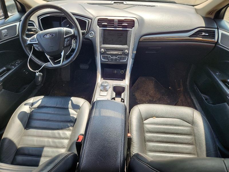 Photo 8 from auction – 2017 FORD FUSION with VIN 3FA6P0PU7HR202303