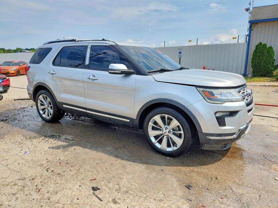 Photo 4 from auction – 2019 FORD EXPLORER with VIN 1FM5K7F80KGB13698