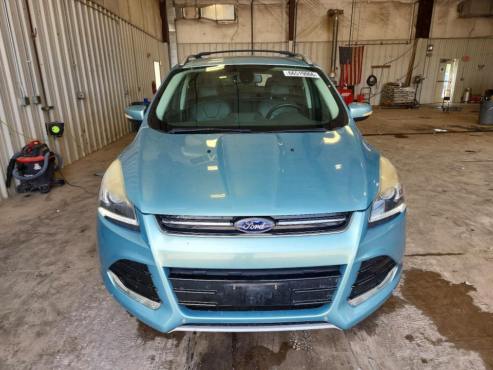 Photo 5 from auction – 2013 FORD ESCAPE with VIN 1FMCU9J92DUD34107