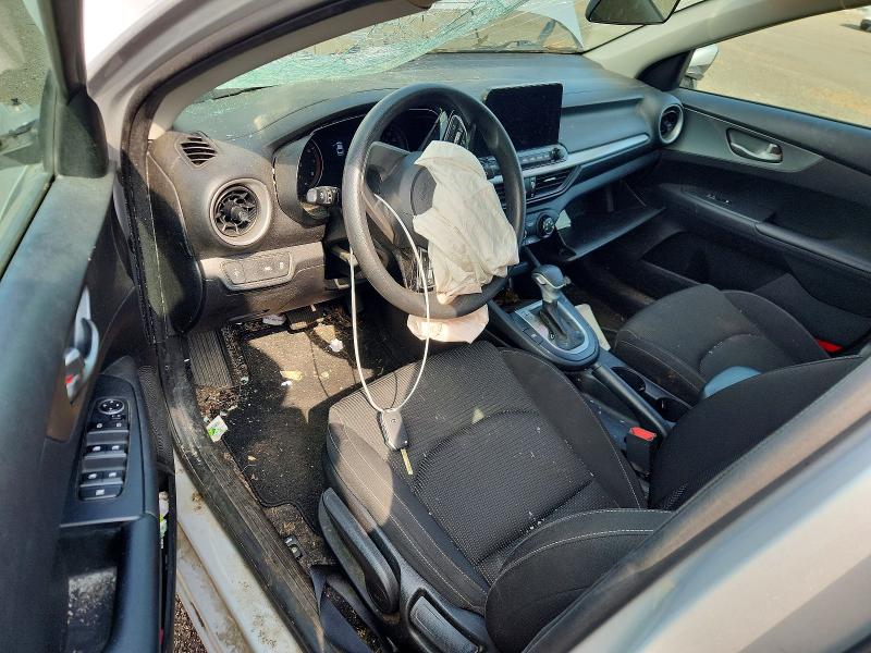 Photo 8 from auction – 2021 KIA FORTE with VIN 3KPF24AD3ME313649