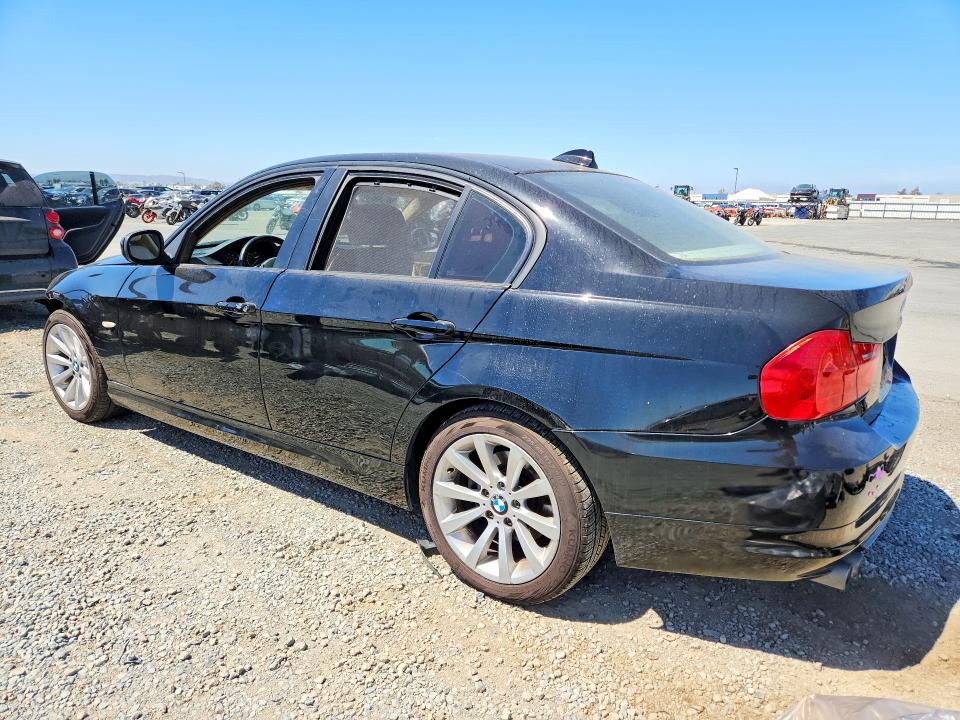 Фото 2 с аукциона – 2011 BMW 328 с VIN WBAPH5G50BNM75074