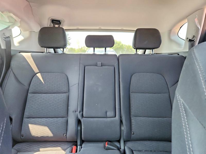Photo 10 from auction – 2020 HYUNDAI TUCSON with VIN KM8J33A42LU256017