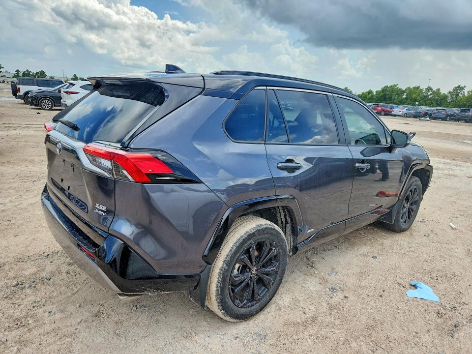 Photo 3 from auction – 2025 TOYOTA RAV4 with VIN 4T3E6RFV6SU179722