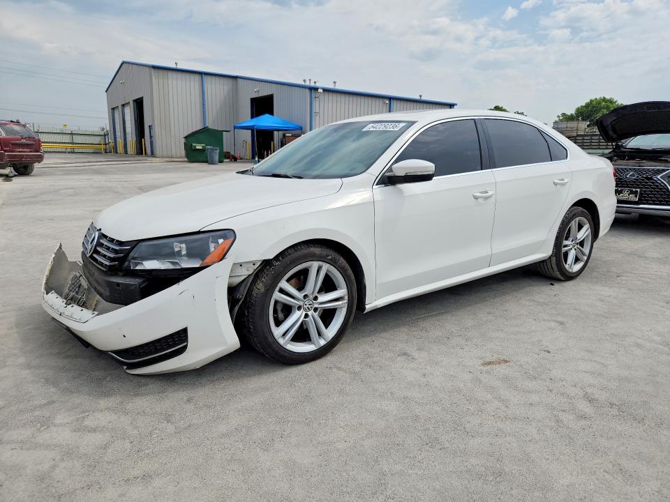 VOLKSWAGEN PASSAT 2015 with VIN 1VWBV7A30FC051126 - Photo from auction
