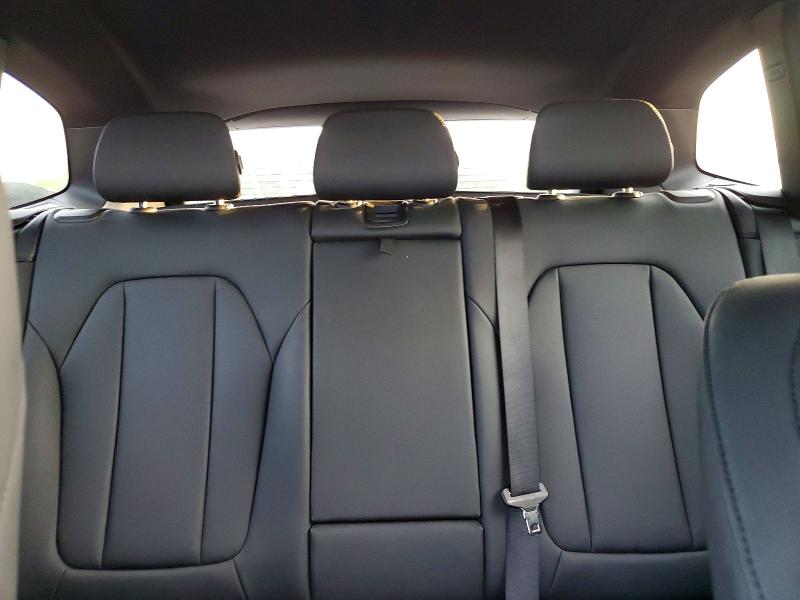 Photo 10 from auction – 2019 BMW X3 with VIN 5UXTR9C50KLR10231