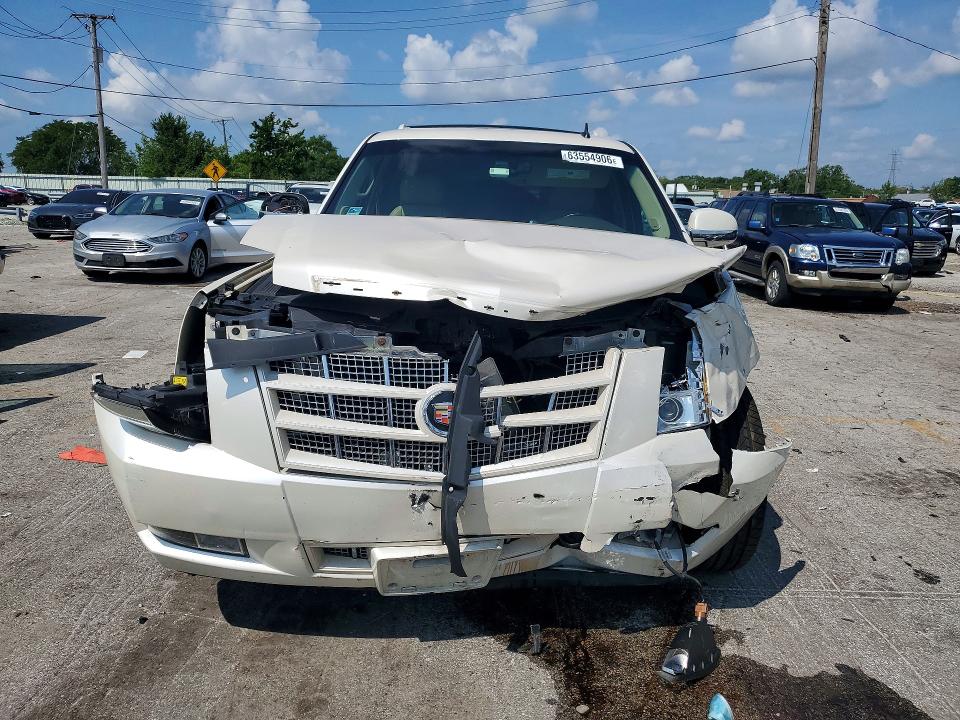 Photo 5 from auction – 2013 CADILLAC ESCALADE with VIN 1GYS4CEF1DR147404