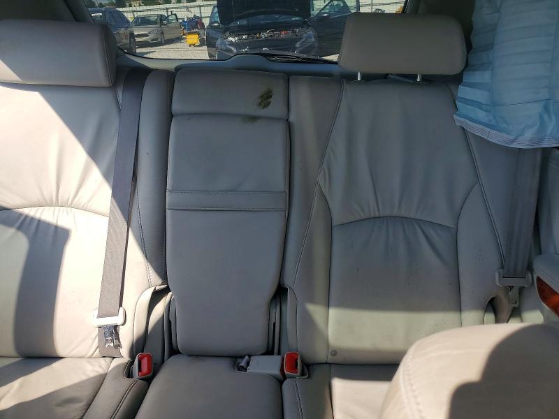 Photo 10 from auction – 2006 LEXUS RX with VIN 2T2HA31U66C090798