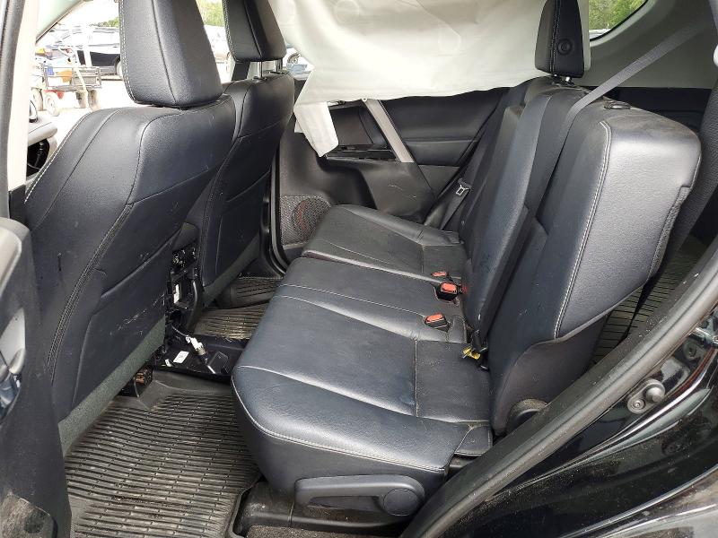 Photo 11 from auction – 2016 TOYOTA RAV4 with VIN 2T3DFREV7GW448010