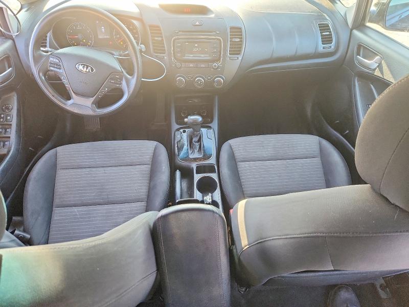 Photo 8 from auction – 2017 KIA FORTE with VIN 3KPFL4A78HE143494