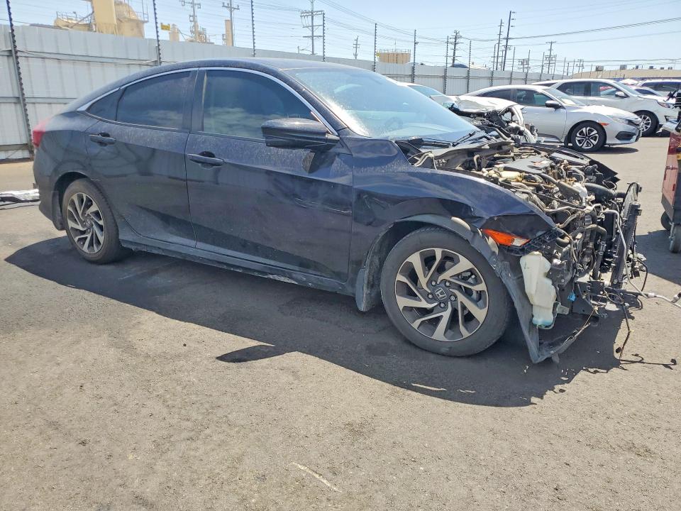 Photo 4 from auction – 2016 HONDA CIVIC with VIN 2HGFC2F73GH550561