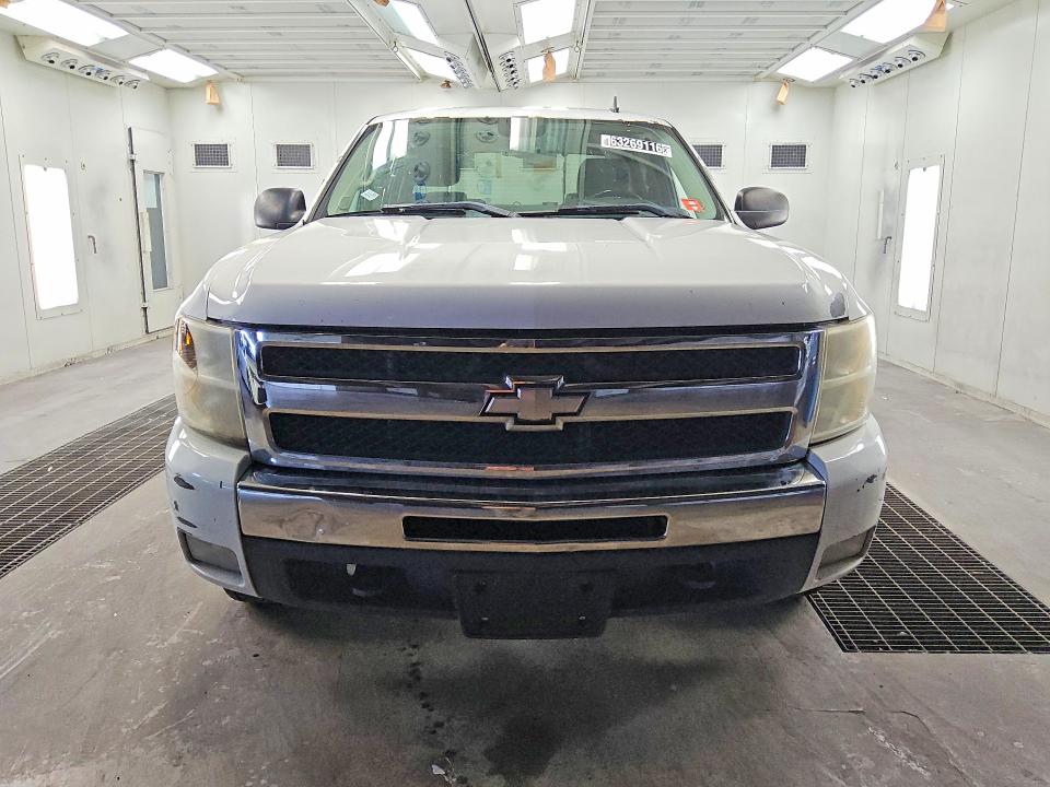 Photo 5 from auction – 2011 CHEVROLET SILVERADO with VIN 3GCPKSE30BG139082