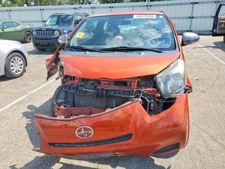 Zdjęcie 5 z aukcji – 2012 SCION IQ z VIN JTNJJXB06CJ012803