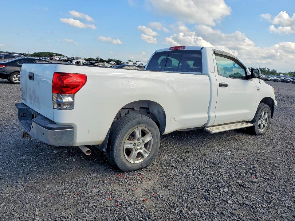 Photo 3 from auction – 2008 TOYOTA TUNDRA with VIN 5TFLT52148X016552