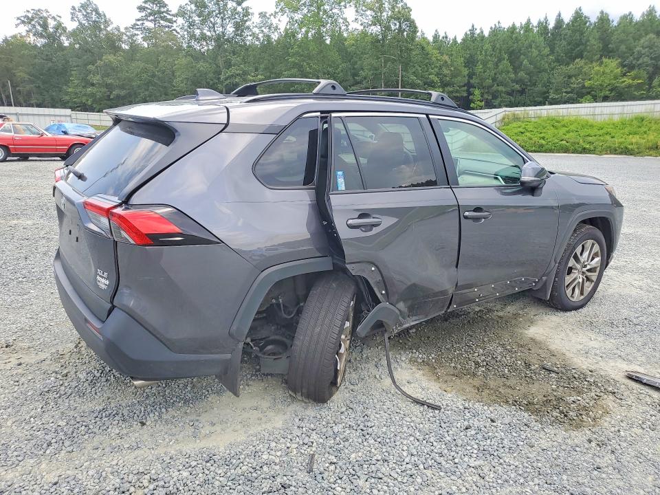 Photo 3 from auction – 2024 TOYOTA RAV4 with VIN 2T3C1RFV1RC283908