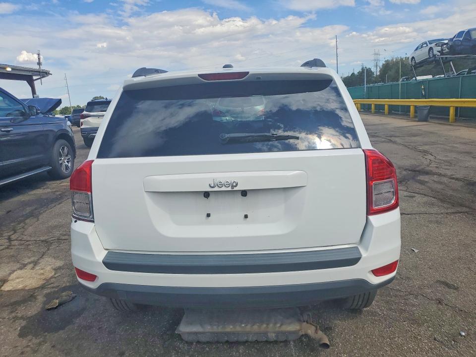 Photo 6 from auction – 2011 JEEP COMPASS with VIN 1J4NT1FB9BD236373