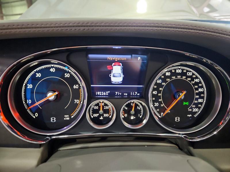 Photo 9 from auction – 2017 BENTLEY FLYING SPUR with VIN SCBEJ9ZA7HC063466