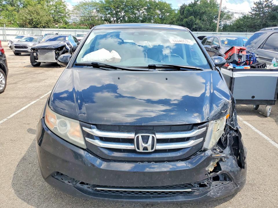 Photo 5 from auction – 2015 HONDA ODYSSEY with VIN 5FNRL5H62FB053636