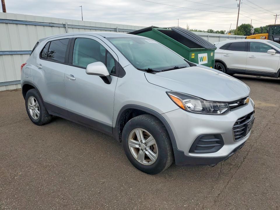 Photo 4 from auction – 2020 CHEVROLET TRAX with VIN 3GNCJNSB5LL233697